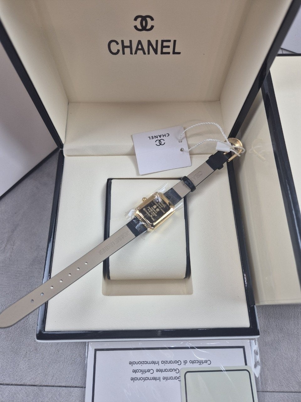 1_h3fUd018svc1y021ua95a5bf_qg922f.jpg 1_h3fUd018svc1y021ua95a5bf_qg922f.jpg