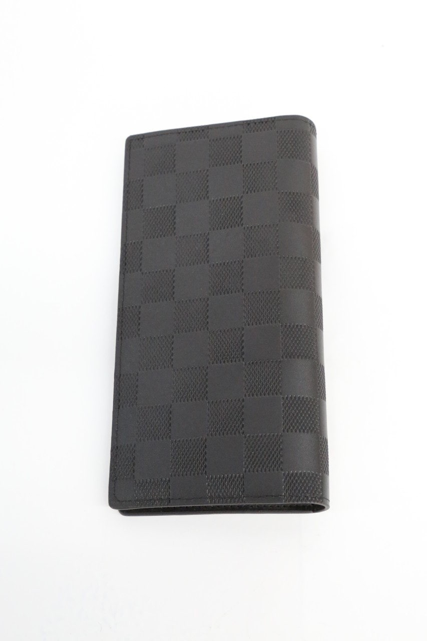 4_0f6Ud018svc121bb0aavmpej_eg520k.jpg