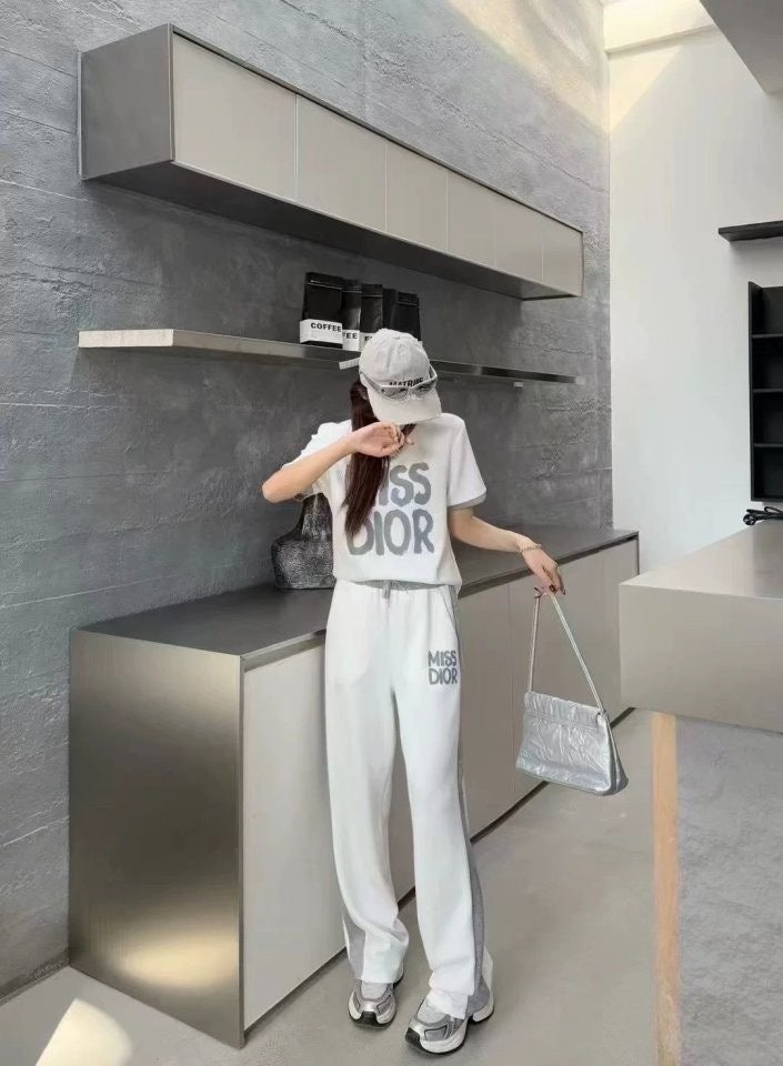 7_figUd018svc1nsigwgph8fc4_3ze1u3.jpg?type=e1920_std