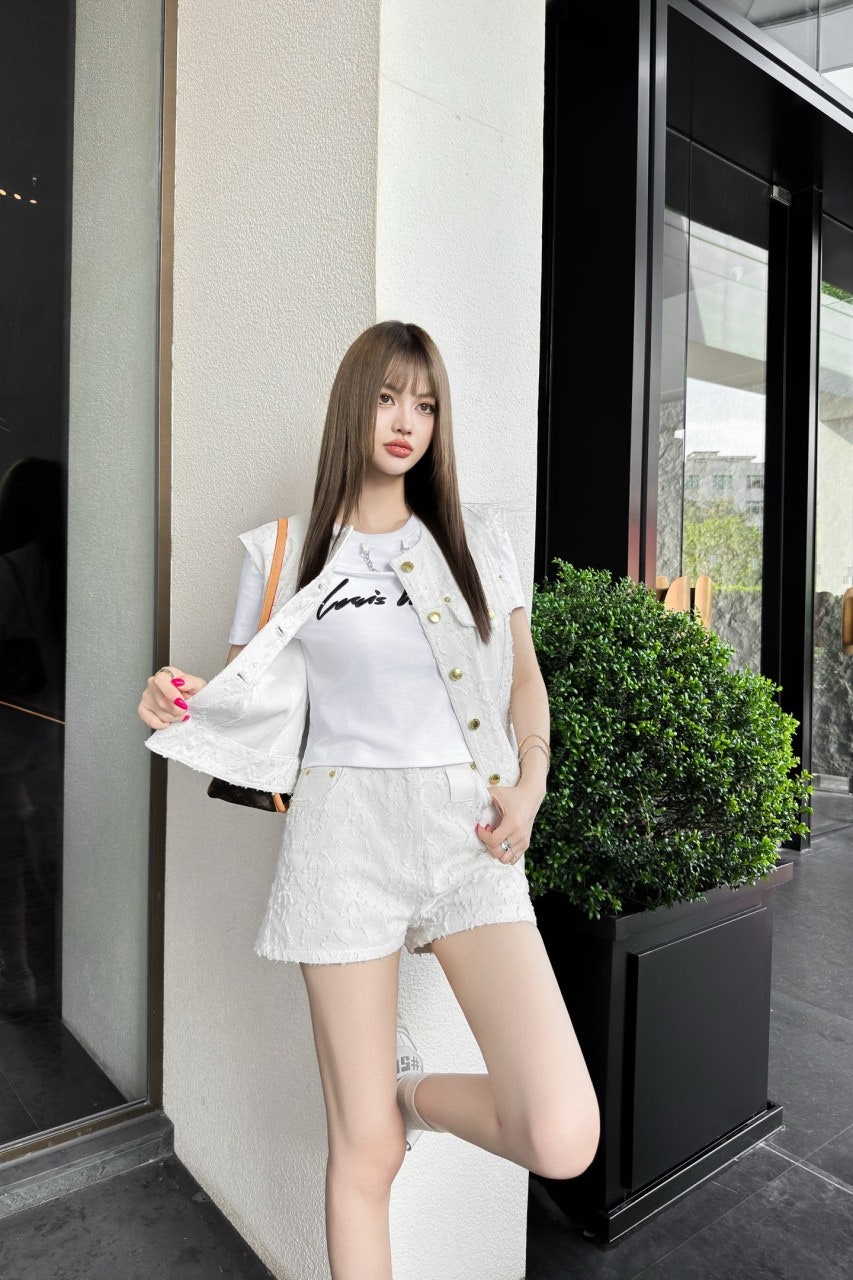 7_4d9Ud018svc18jp9dubob8u8_1mx42.jpg?type=e1920_std