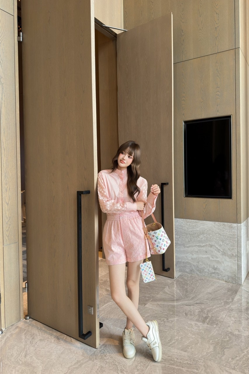 0_jg4Ud018svc1ep20l4l18n1s_1mx42.jpg?type=e1920_std