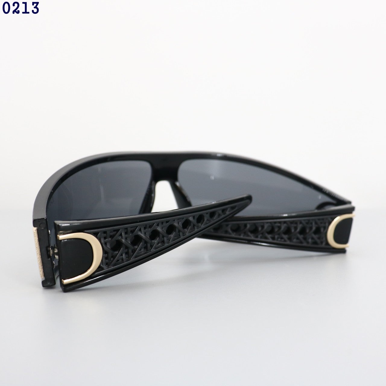 h_bhfUd018svcv7ifk1kpyola_c581oa.jpg