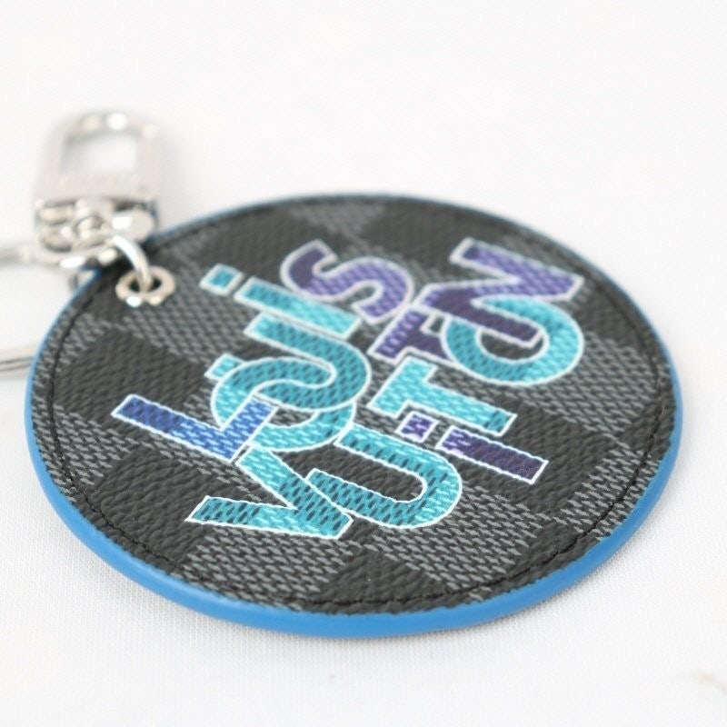 b_0c2Ud018svcj75bej2ii9u5_c581oa.jpg