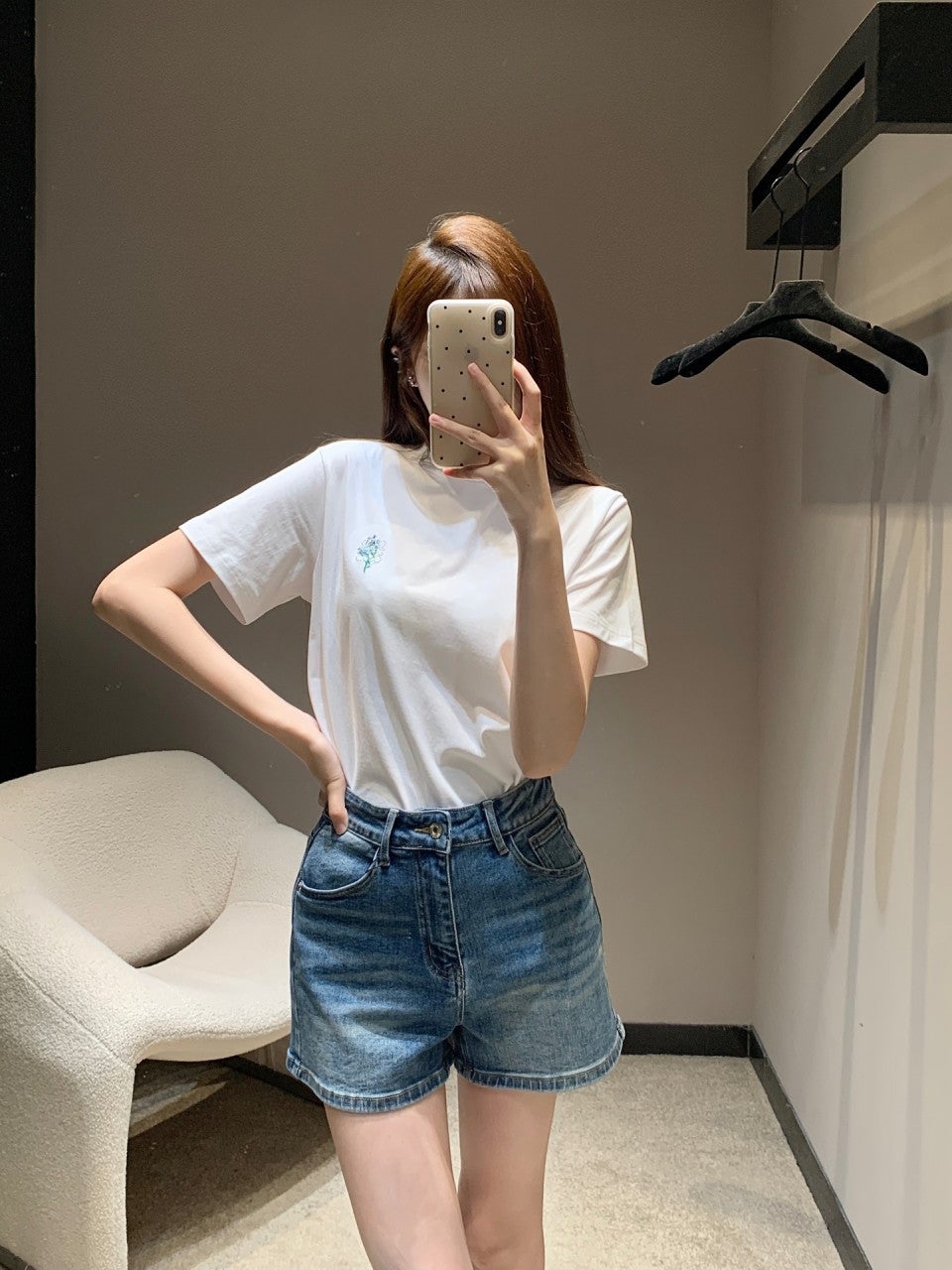 h_5d8Ud018svcz4affje69wn3_nmkvd6.jpg?type=e1920_std