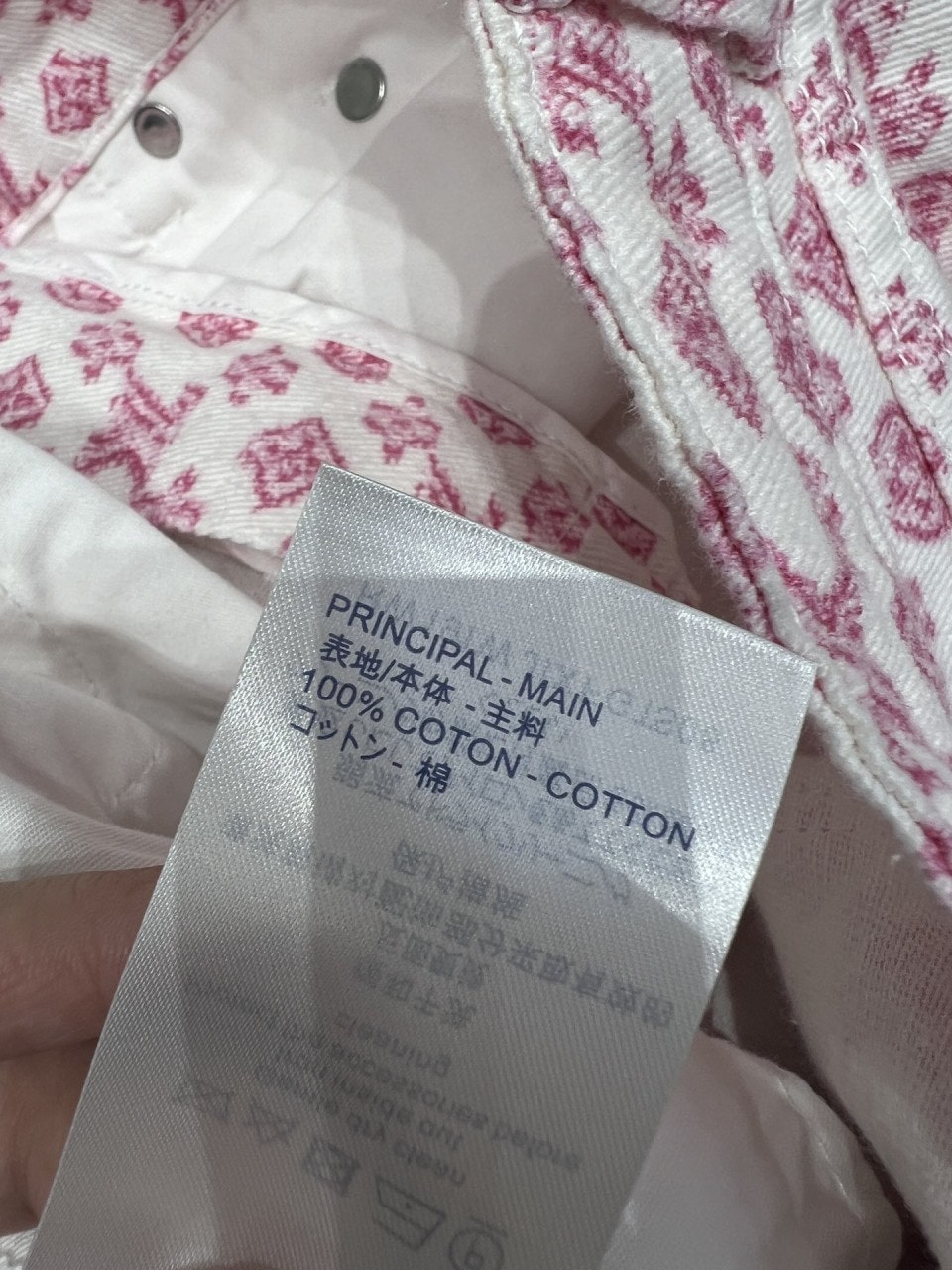c_ab1Ud018svceq325n5dley6_nmkvd6.jpg?type=e1920_std