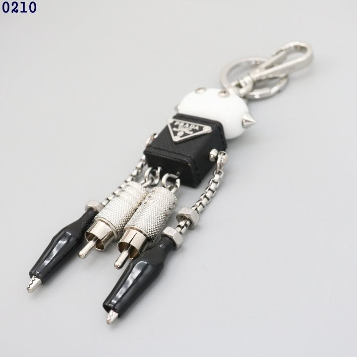 7_10bUd018svc1c6fs8x67pv22_fciblk.jpg?type=e1920_std