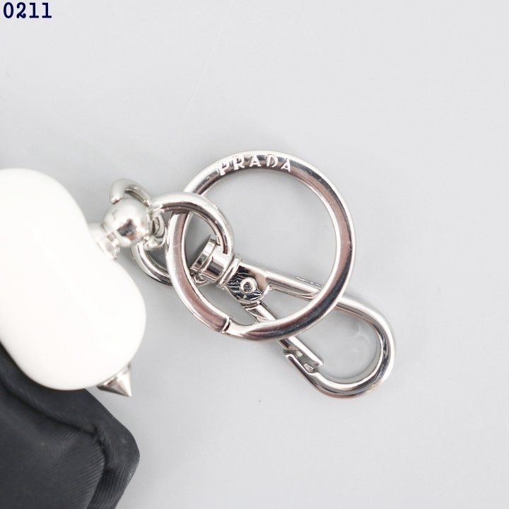 4_60bUd018svcgr00zi3pij30_fciblk.jpg?type=e1920_std