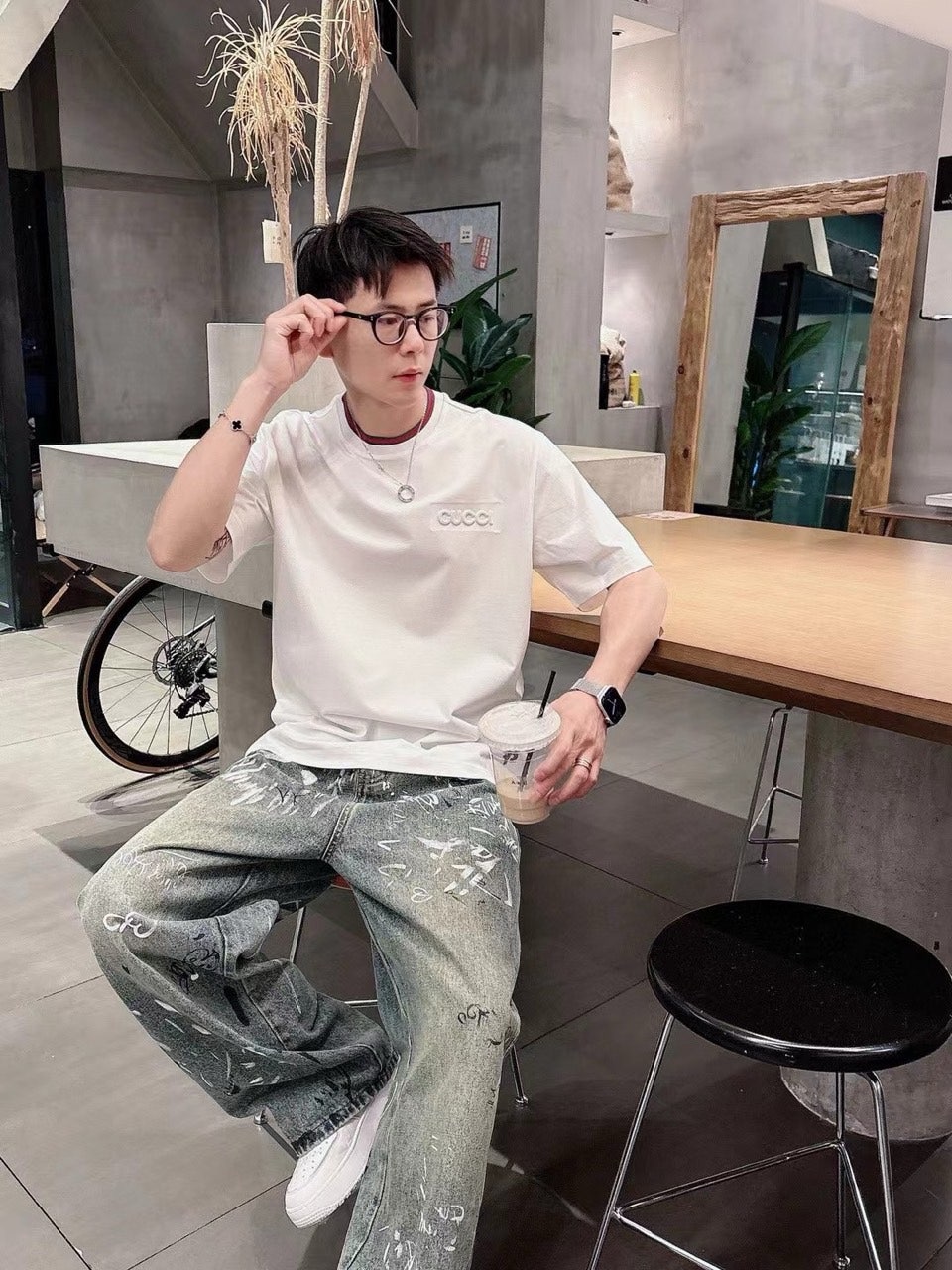 e_d71Ud018svcpeb6wyj0i8yi_fbhe4u.jpg?type=e1920_std