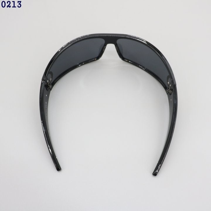3_3i4Ud018svc1cm0c2xip8b0u_fciblk.jpg?type=e1920_std