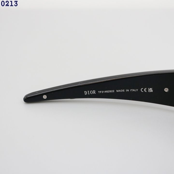 2_gi4Ud018svc1nnyodl19g21r_fciblk.jpg?type=e1920_std