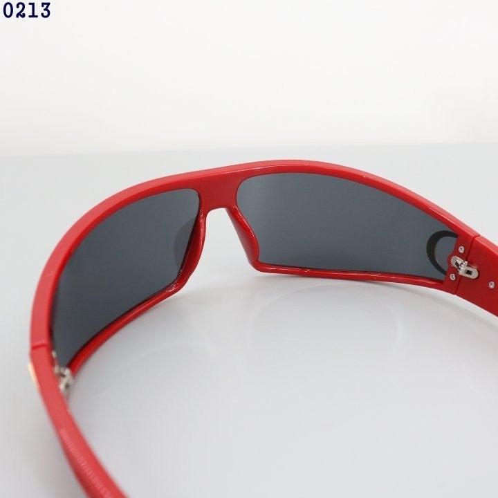 0_4i4Ud018svcign3s8tqef2e_fciblk.jpg?type=e1920_std