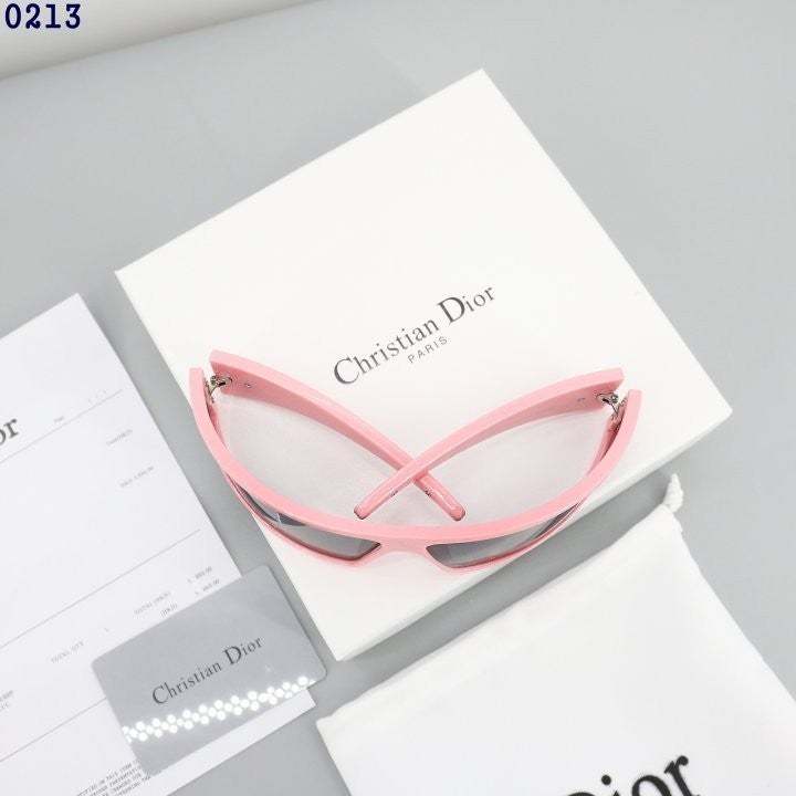 8_ji4Ud018svc1su982exadyqq_fciblk.jpg?type=e1920_std