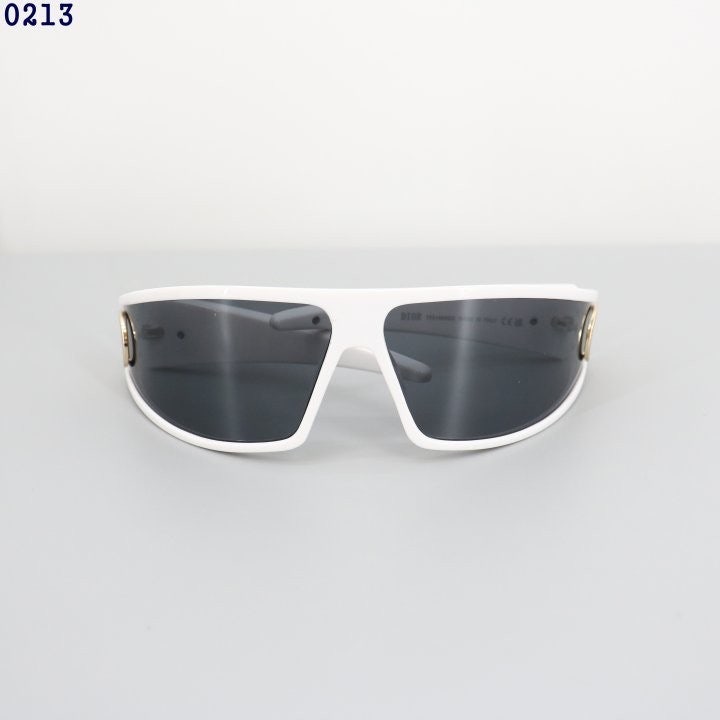 5_di4Ud018svc1943vjifshrtm_fciblk.jpg?type=e1920_std