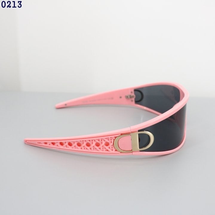 8_ci4Ud018svcp9jharwl1502_fciblk.jpg?type=e1920_std