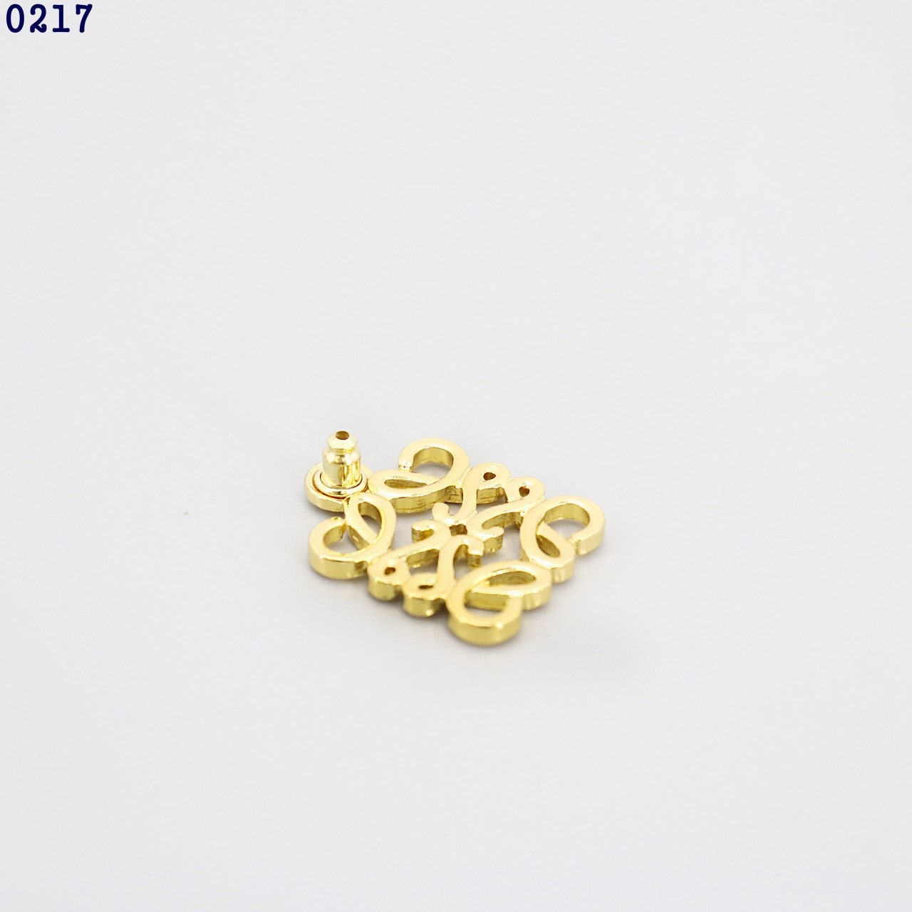 5_706Ud018svc14qff8gfxfbto_c581oa.jpg
