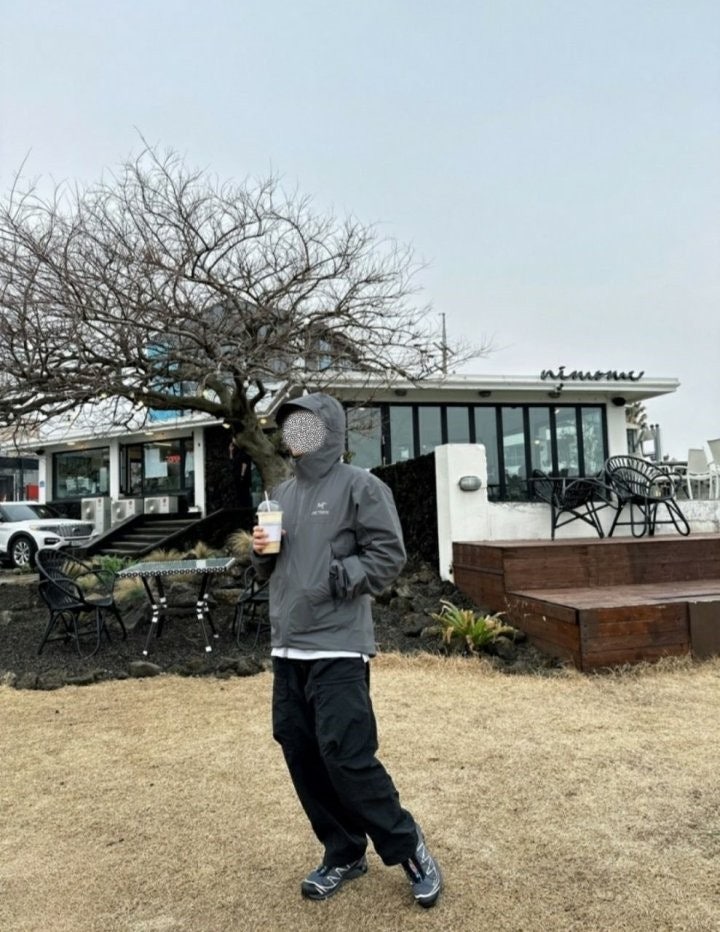 1_e57Ud018svcvk4h181gkt4u_ev02w6.jpg?type=e1920_std