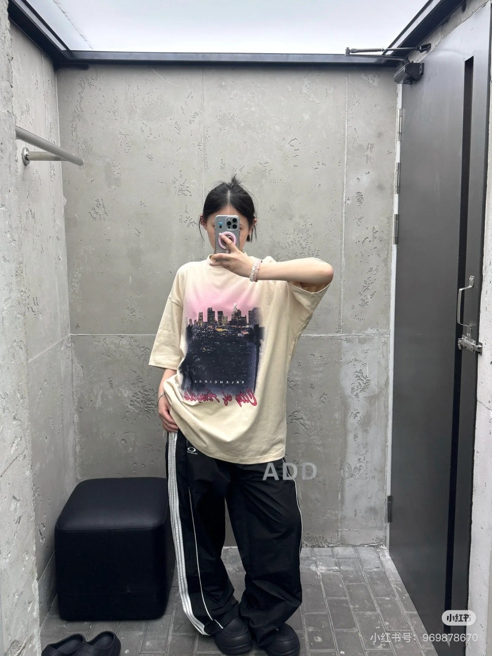 f_440Ud018svc14ku2sj4xf64u_1mx42.jpg?type=e1920_std