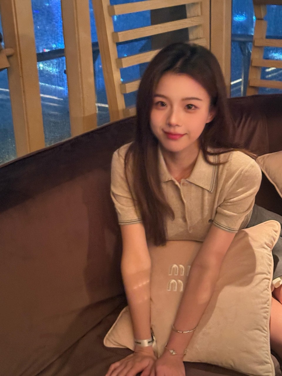 e_a64Ud018svc1k3khdp1pe6x7_1mx42.jpg?type=e1920_std