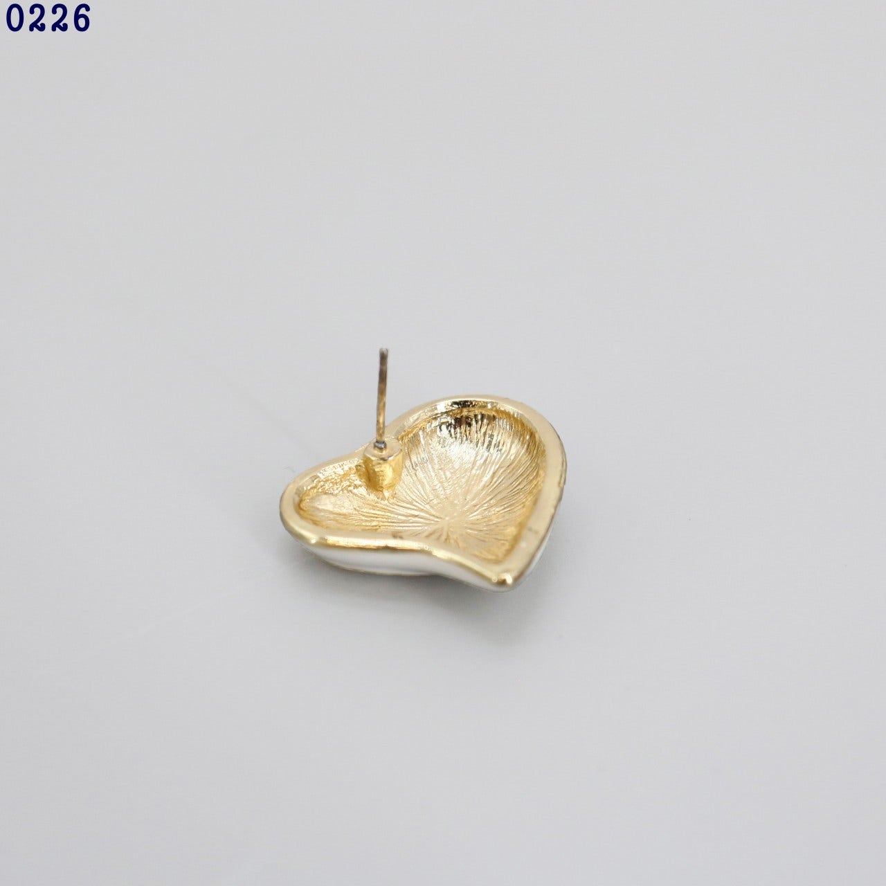 8_hb3Ud018svc1fy7ac7f4tpeu_c581oa.jpg