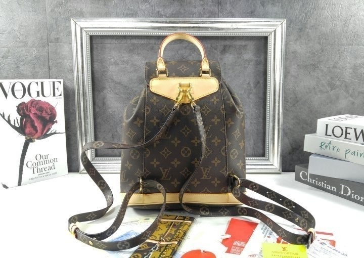 5_aa3Ud018svcrrc8sz048f1a_413zjm.jpg
