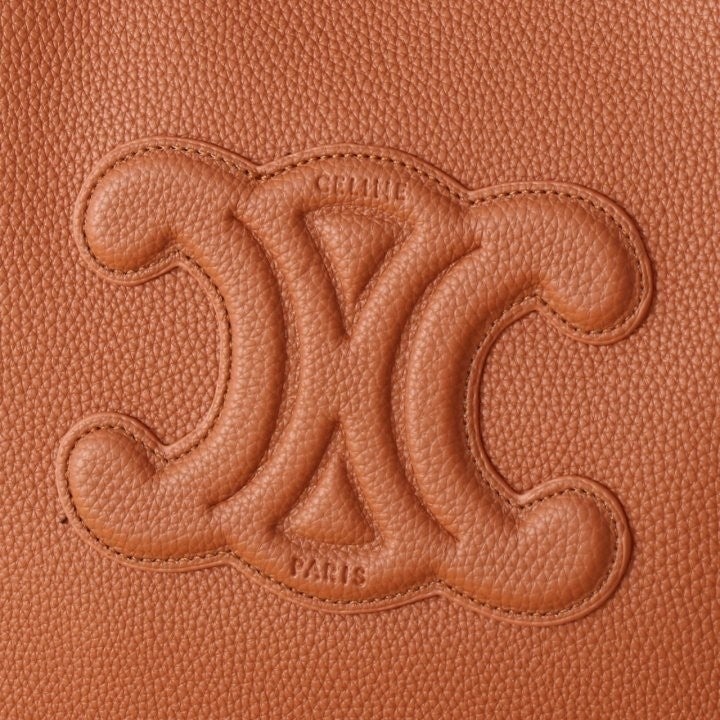 b_bc5Ud018svc1k9aq8849ffoy_413zjm.jpg