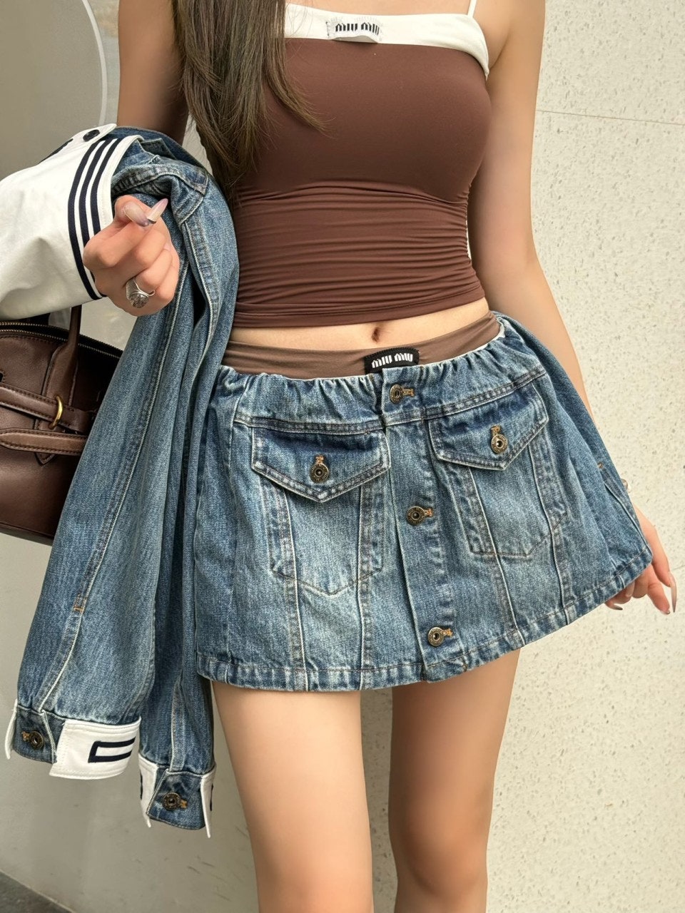 b_3jbUd018svcjfw3qbhluv3s_1mx42.jpg?type=e1920_std