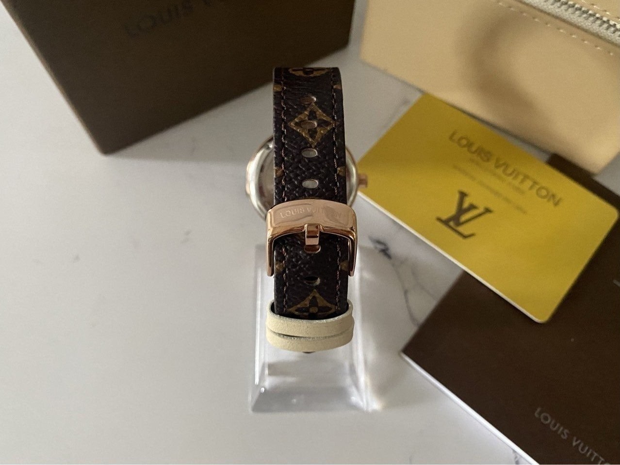 3_g0bUd018svc1xz1nyfk21oog_413zjm.jpg