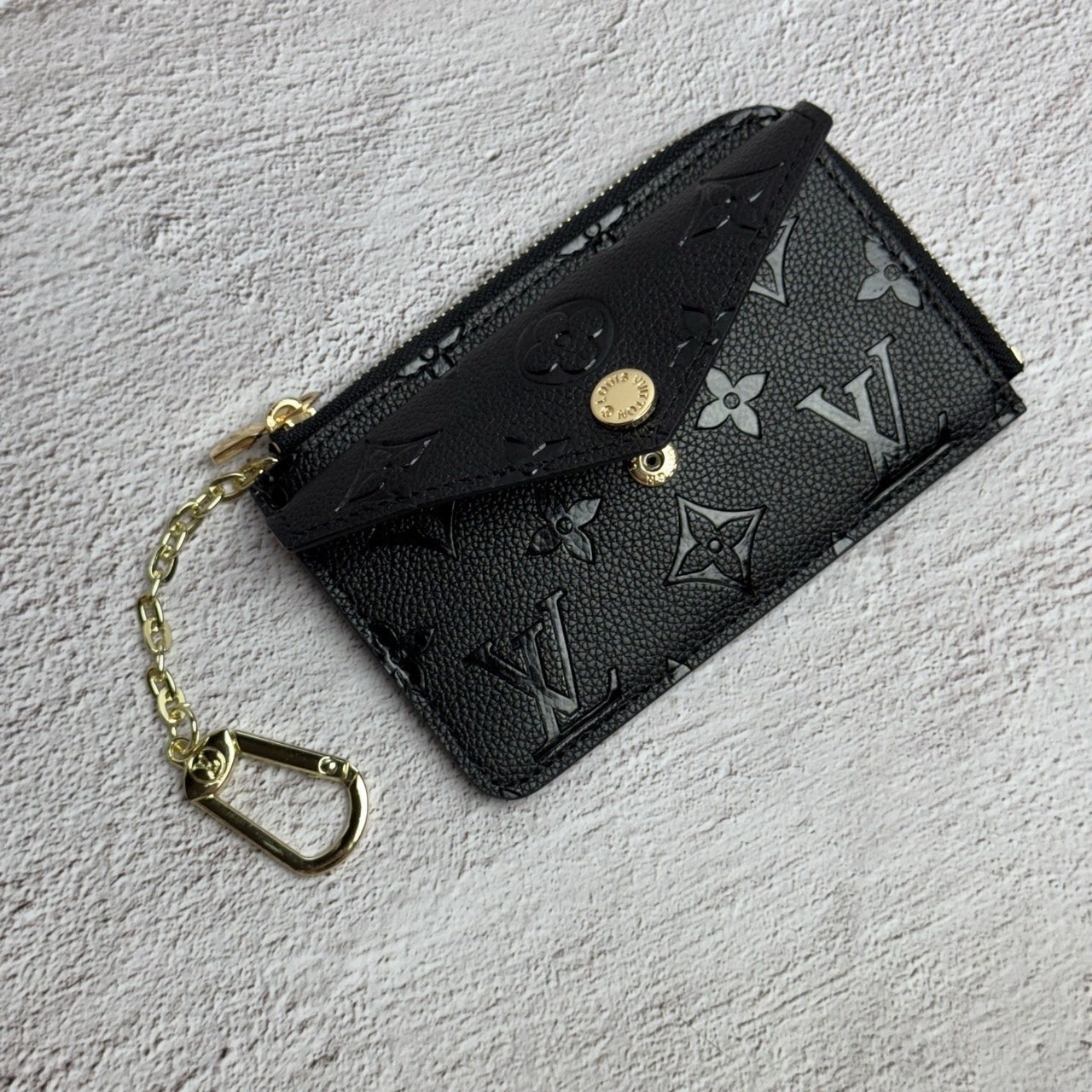 f_22iUd018svcq56rqksgqnjy_413zjm.jpg
