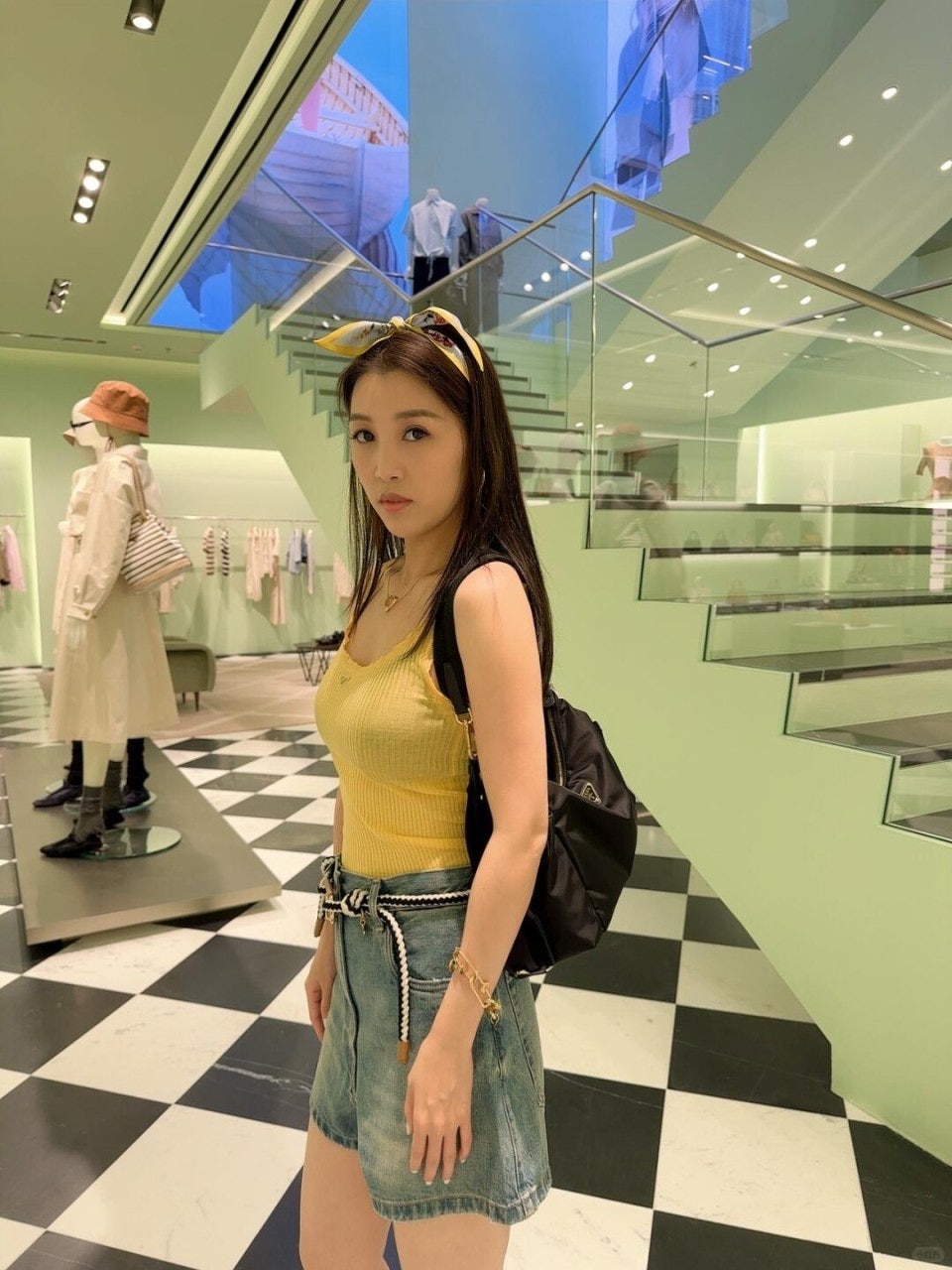 d_d09Ud018svcnyu1rx004vsl_1mx42.jpg?type=e1920_std