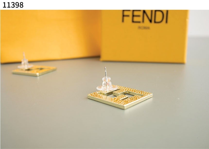 f_2g8Ud018svc1tqro8odl7dj8_evzsoc.jpg
