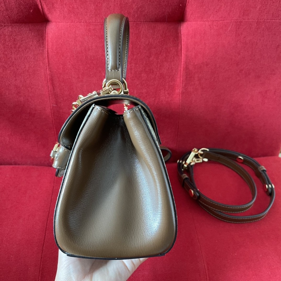 d_hdcUd018svcz7z6jh79dqs4_nmkvd6.jpg?type=e1920_std
