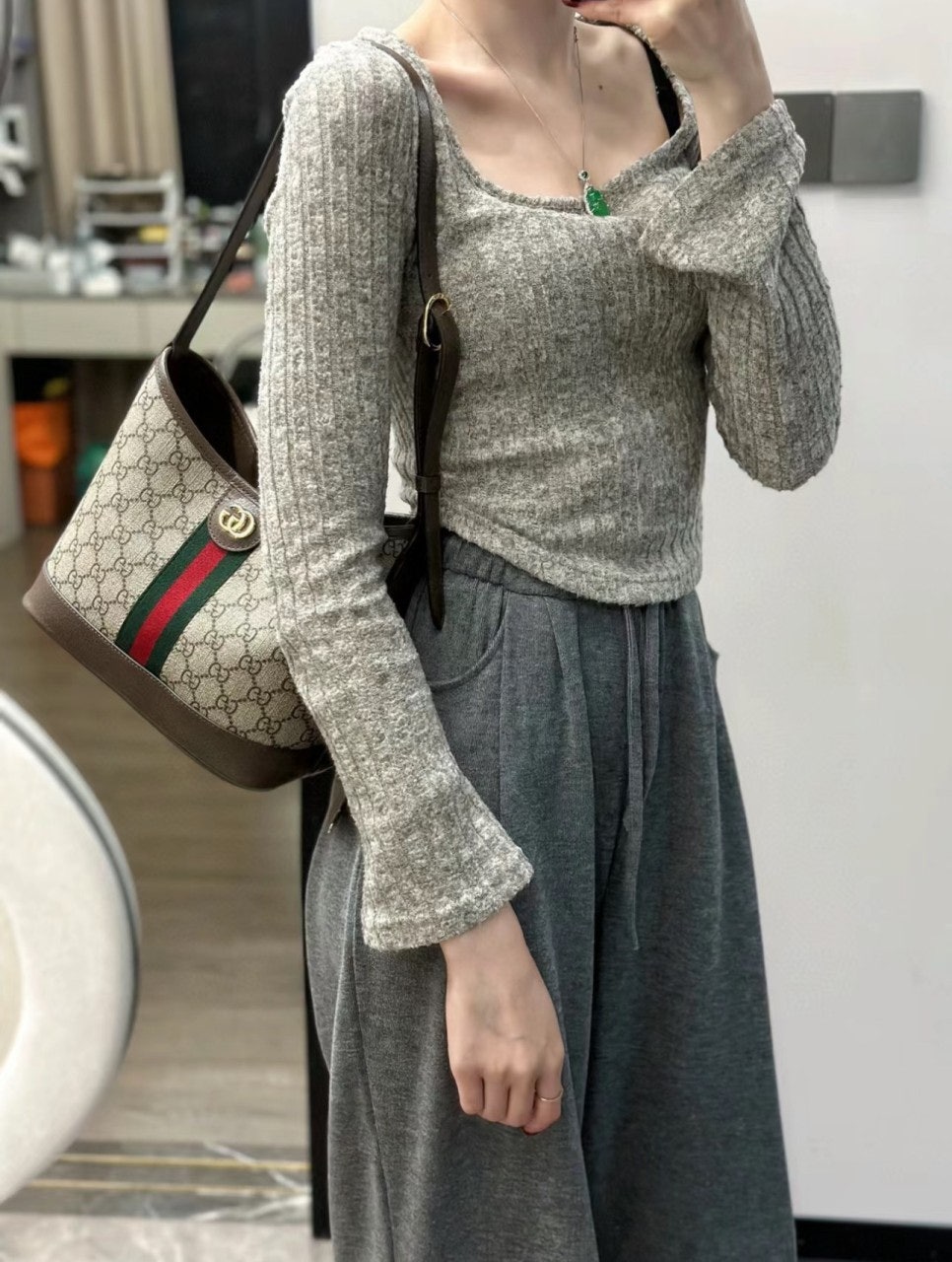 a_hc1Ud018svc1atg19lcu32ld_nmkvd6.jpg?type=e1920_std