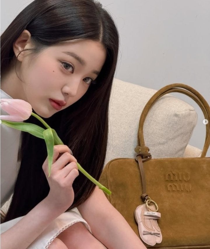 j_j6jUd018svc1xeat90eqbgye_413zjm.jpg