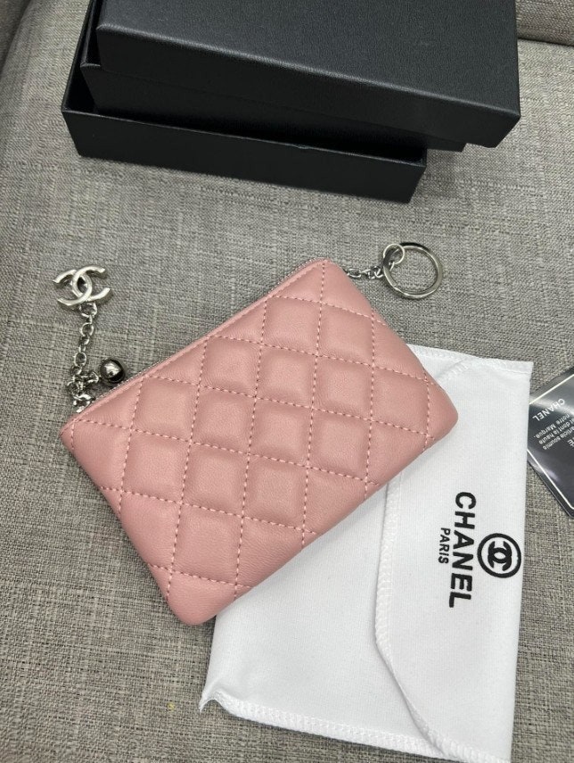 g_82iUd018svc18tutj2dih3cb_413zjm.jpg