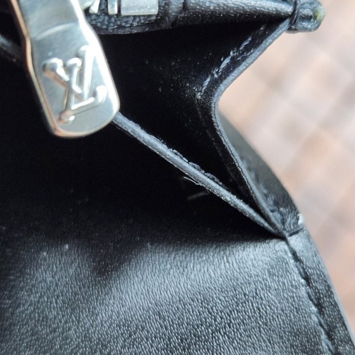 j_h9gUd018svc186ttd79h1kfv_413zjm.jpg