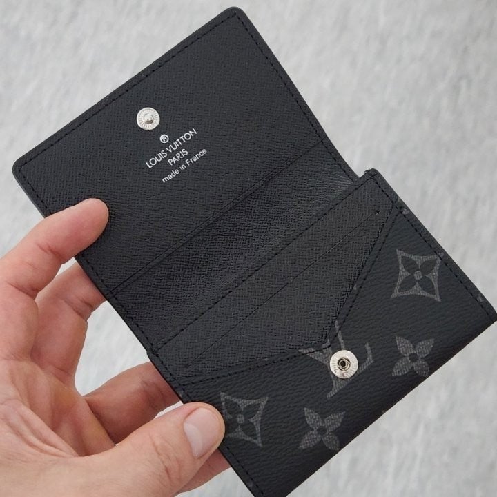i_caaUd018svchy2sz6ade147_413zjm.jpg