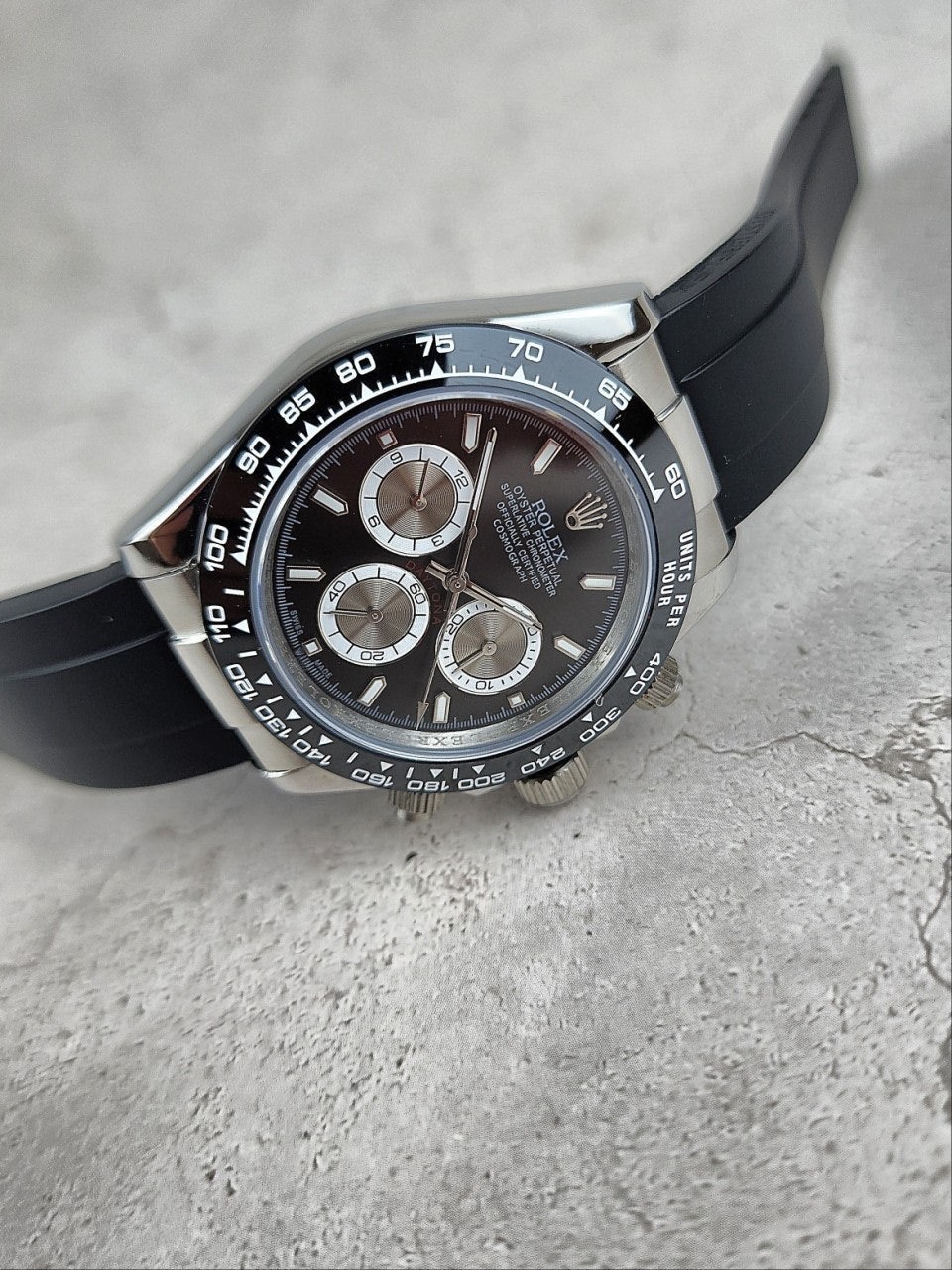 e_387Ud018svck8zb759gxfdy_413zjm.jpg