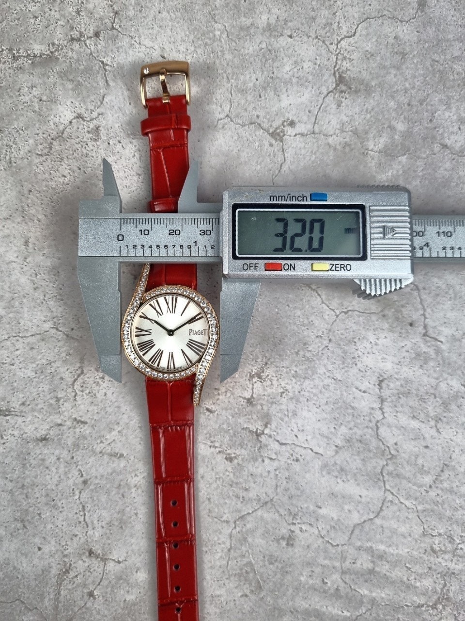 c_88aUd018svcx43epnm02qd4_413zjm.jpg