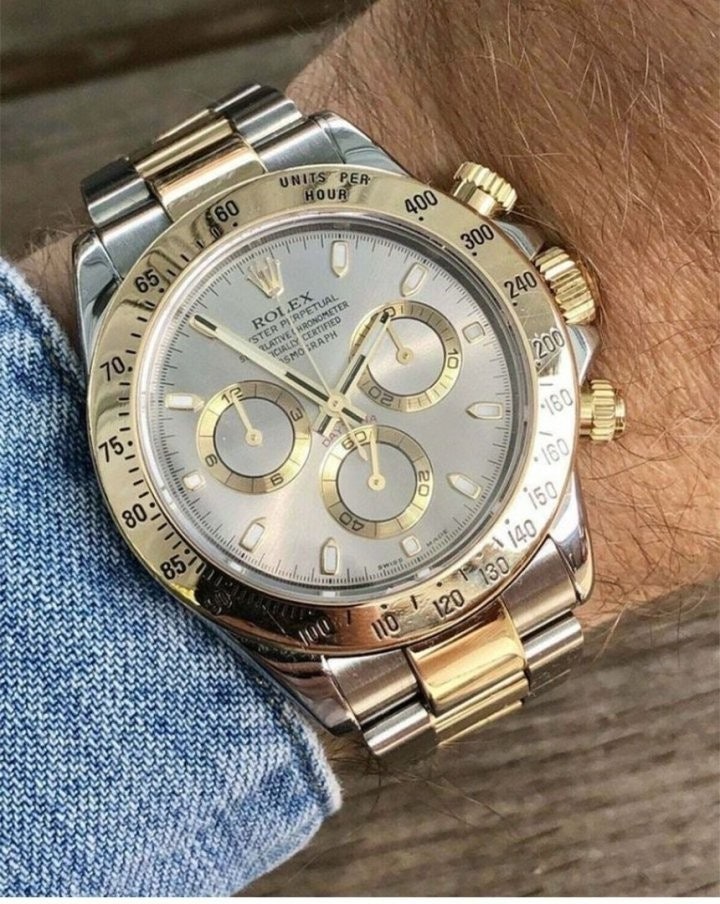 9_872Ud018svceknndh6hmaiv_413zjm.jpg