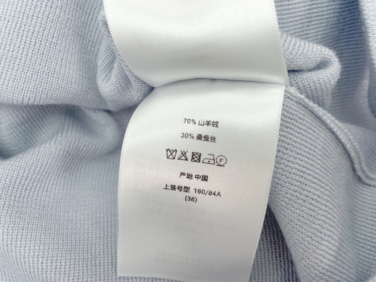 b_da6Ud018svc1et35j13wzpba_1mx42.jpg?type=e1920_std
