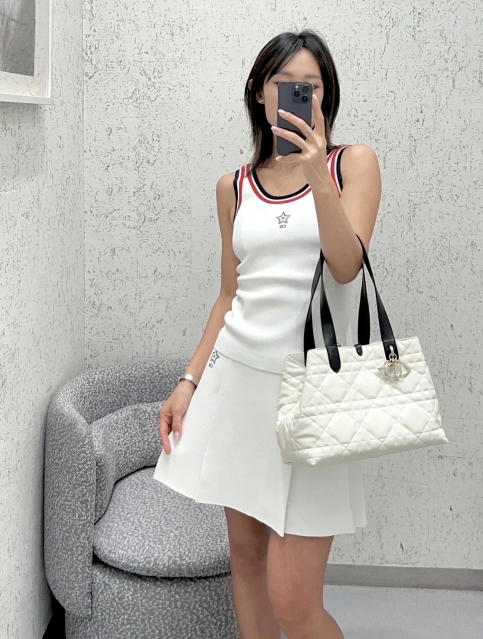 b_aa5Ud018svc1nnay5oudj1le_1mx42.jpg?type=e1920_std