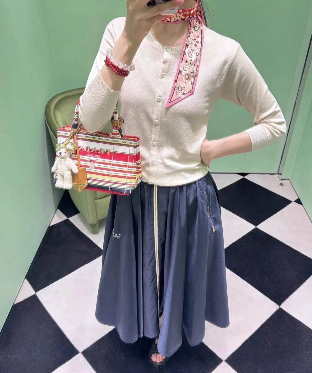 j_dbgUd018svcc8q7f7kd2yob_1mx42.jpg?type=e1920_std