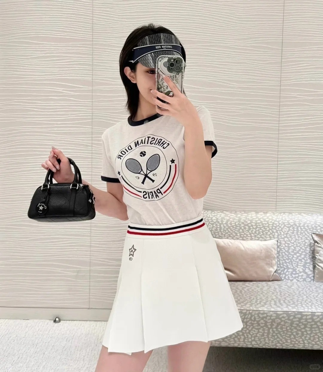 e_8a0Ud018svc17b8ta15ky8rc_1mx42.jpg?type=e1920_std