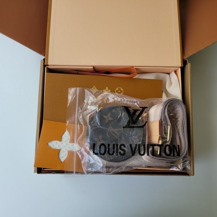 2_dfdUd018svc18jl4vqu3tt2a_413zjm.jpg