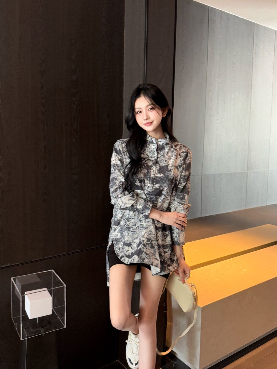 i_187Ud018svc1k00z1jonbu2l_1mx42.jpg?type=e1920_std