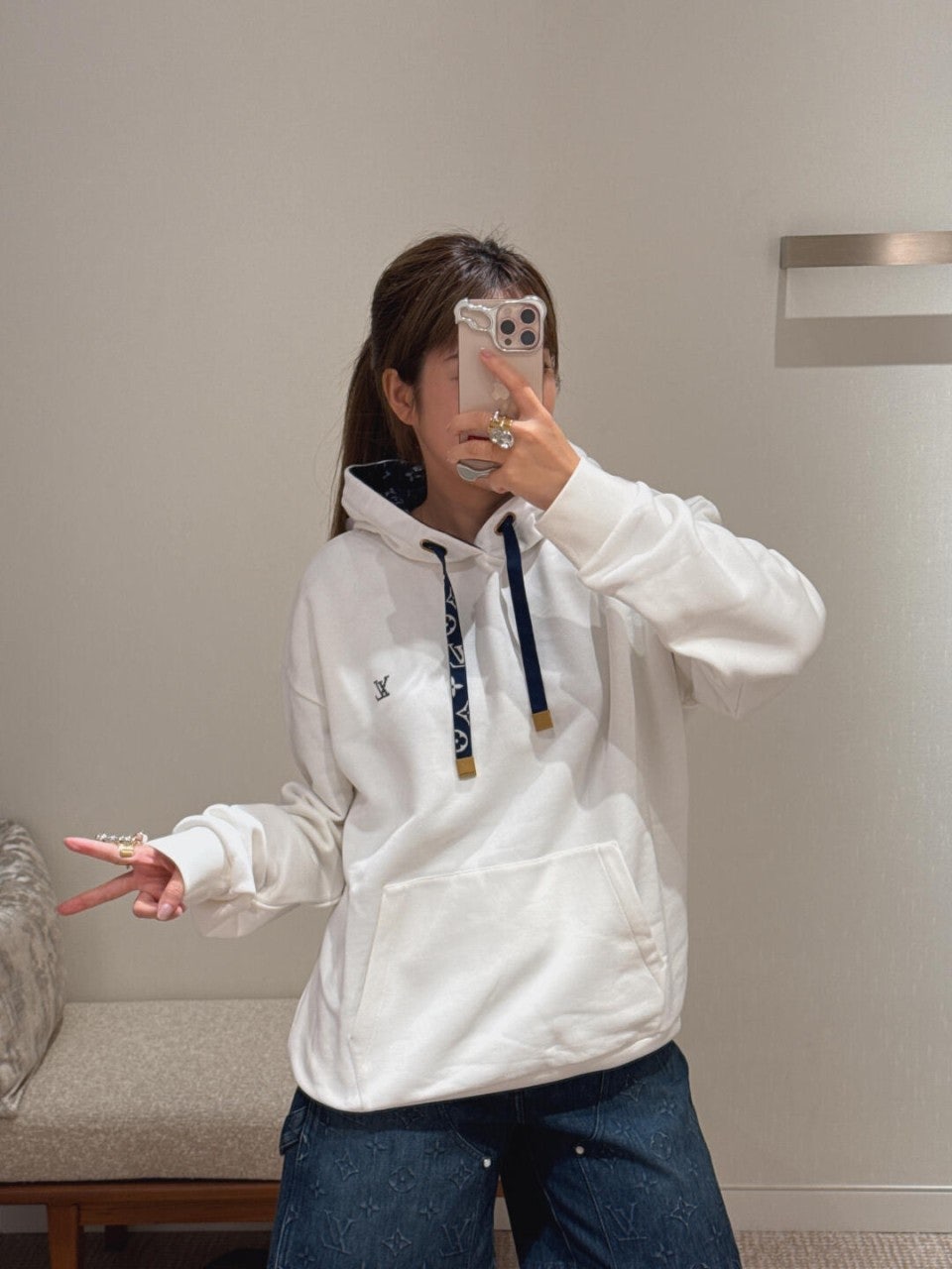 8_8a4Ud018svc1vh14f2d75r96_nmkvd6.jpg?type=e1920_std