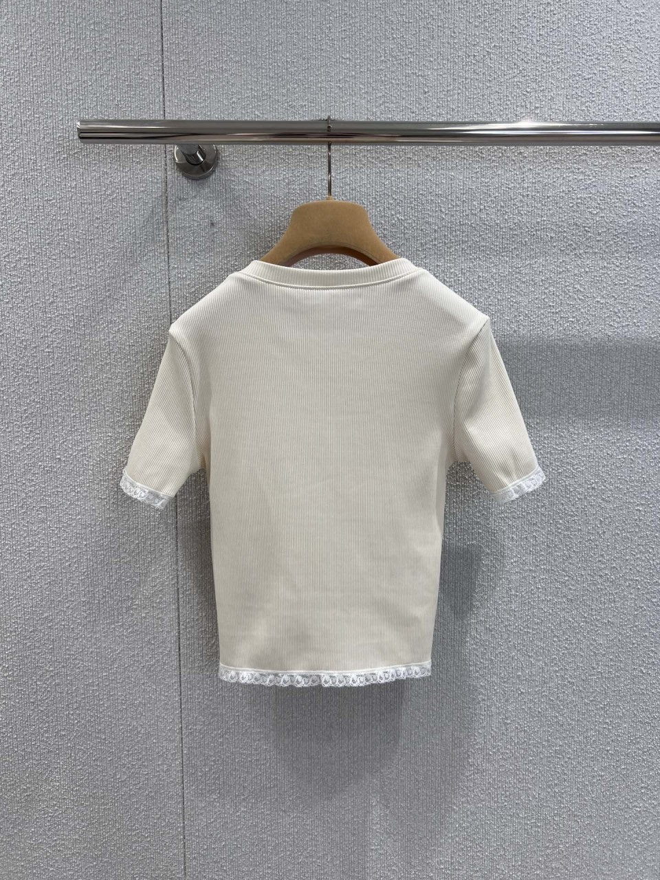 b_299Ud018svc94tq27g1g2ep_nmkvd6.jpg?type=e1920_std