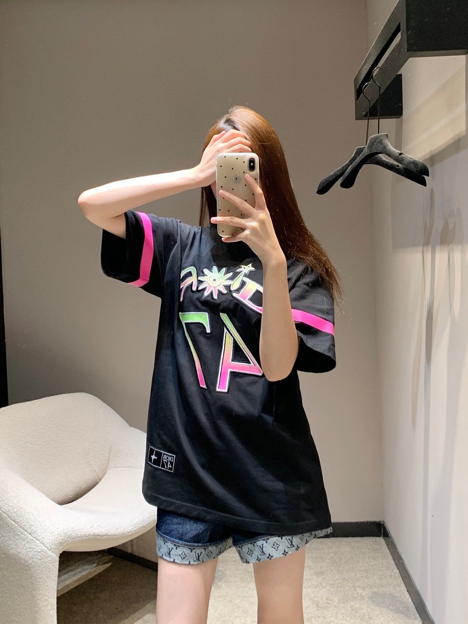 5_0agUd018svc74041aj9xozb_nmkvd6.jpg?type=e1920_std