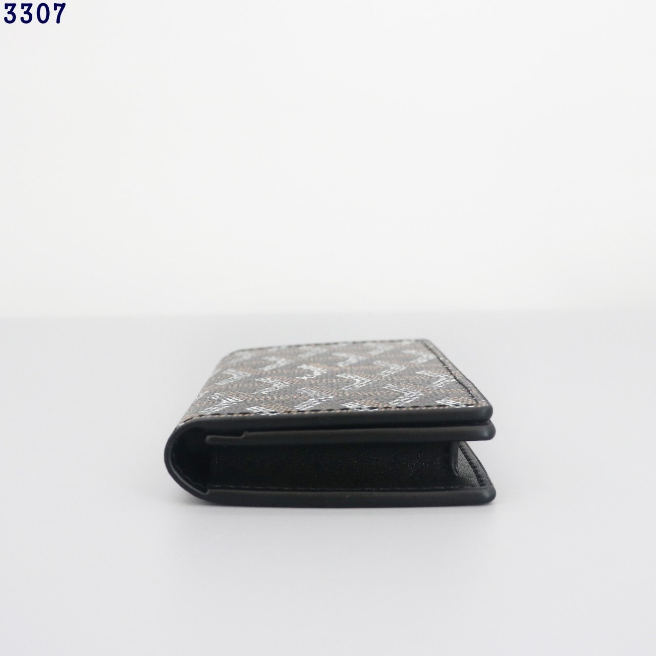e_042Ud018svc1rwvv2jgho0fh_c581oa.jpg