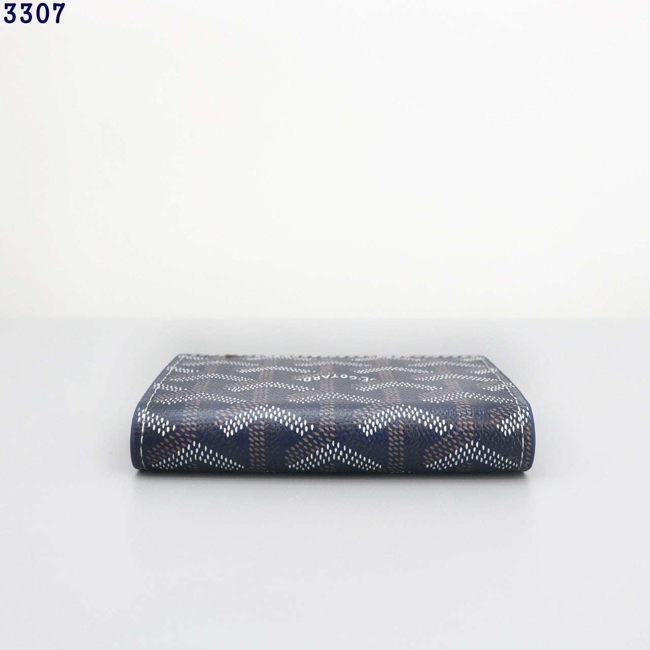 7_842Ud018svc4temxr97lykn_c581oa.jpg